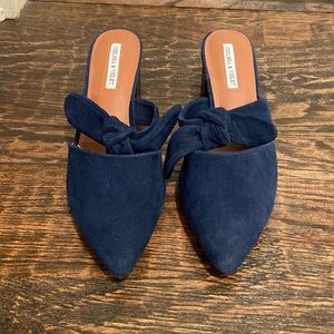 NWOT - Navy blue mule heels